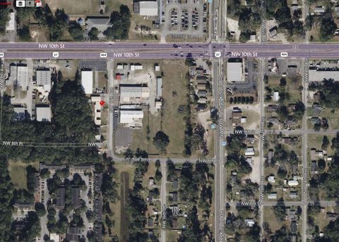 Tiny photo for 934 NW 17th Avenue, Ocala, FL 34475 (MLS # OM698968)