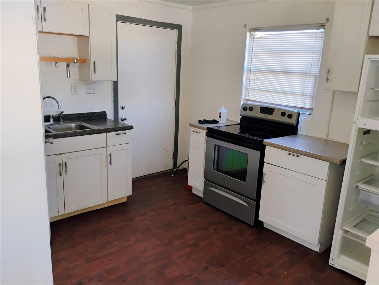 GOSS ADD - Commercial Sale