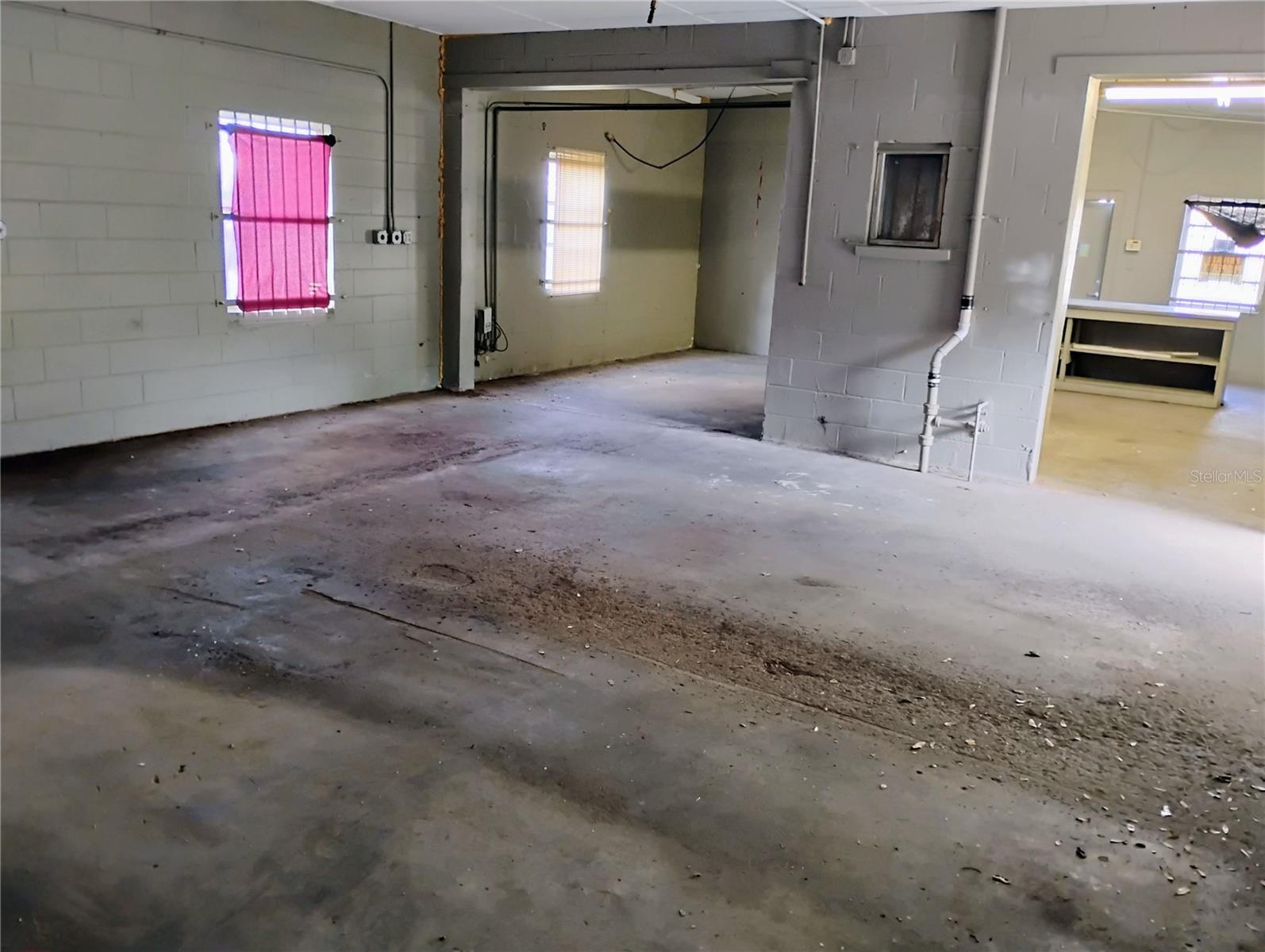 GOSS ADD - Commercial Sale