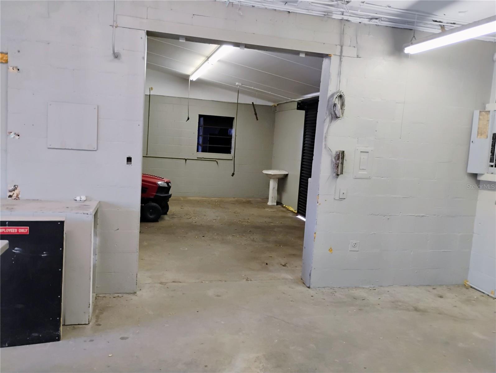 GOSS ADD - Commercial Sale