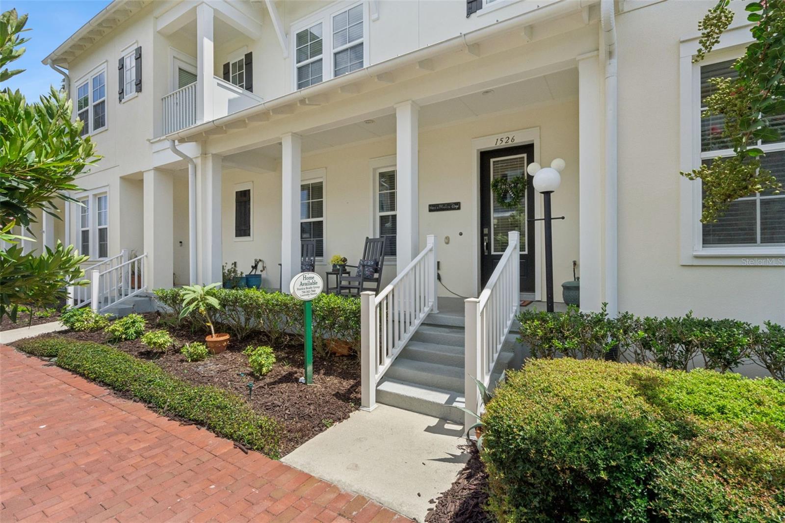 1526 RESOLUTE STREET