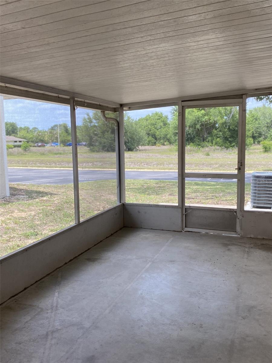 TAVARES RIDGE CONDO - Residential