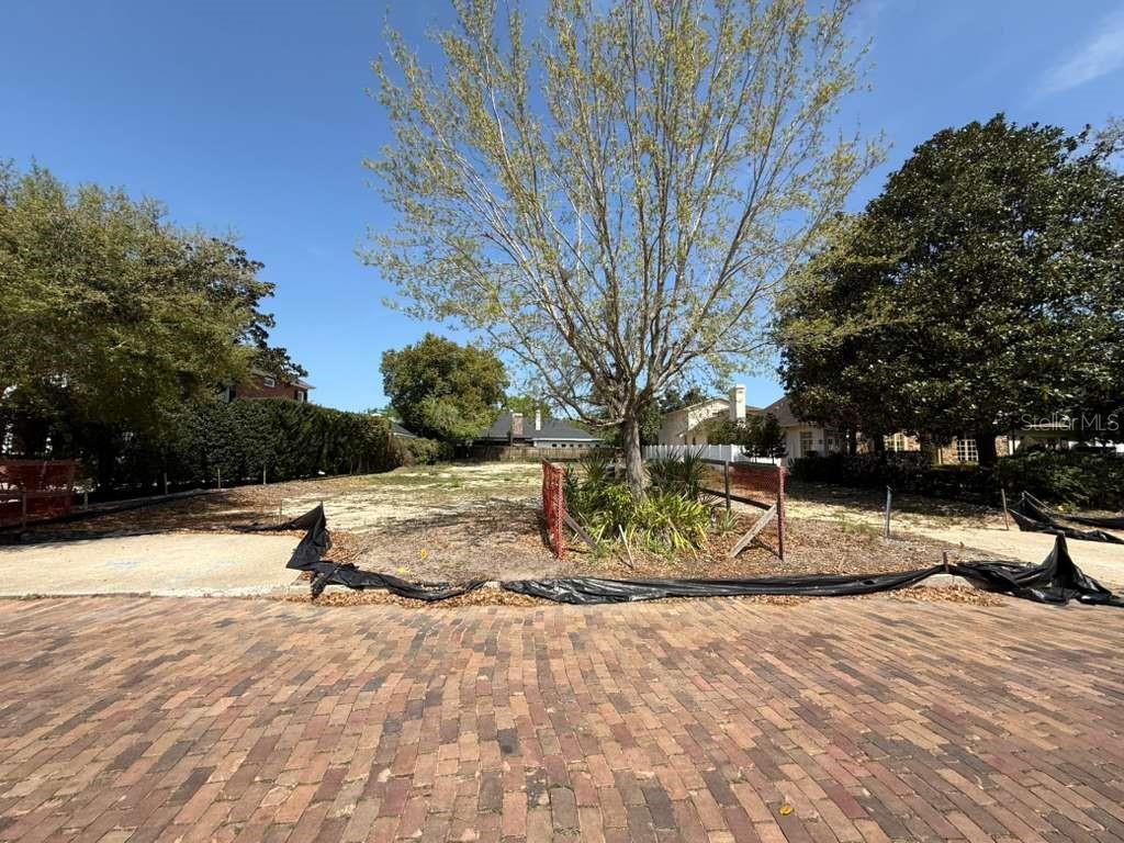 CLOISTER GROVE SUB - Land