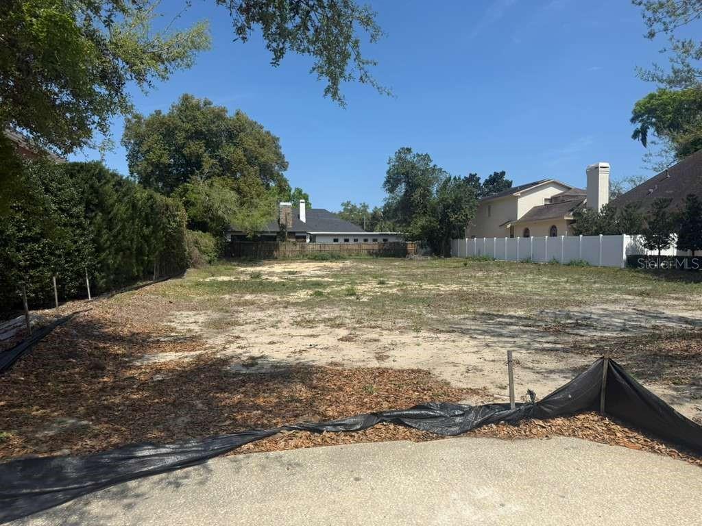 CLOISTER GROVE SUB - Land