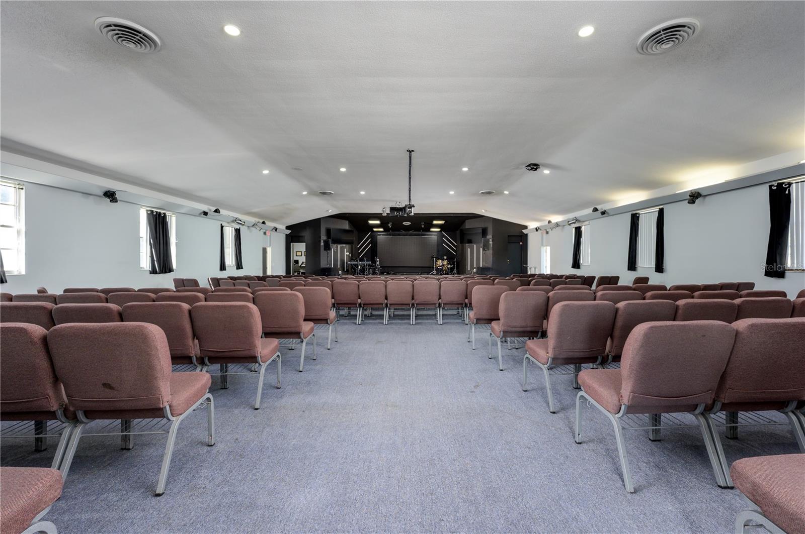 KATHLEEN - Commercial Sale