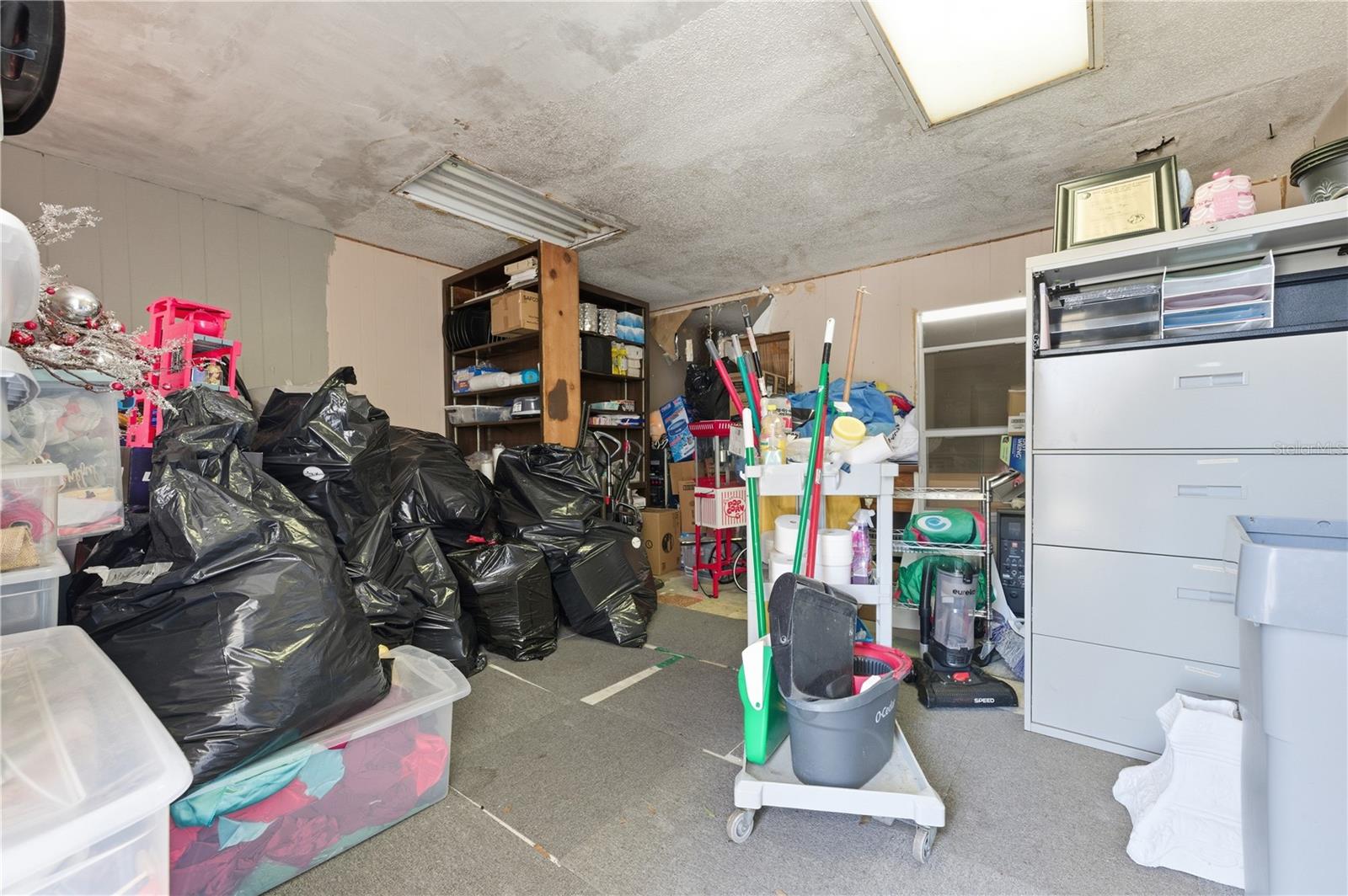 KATHLEEN - Commercial Sale