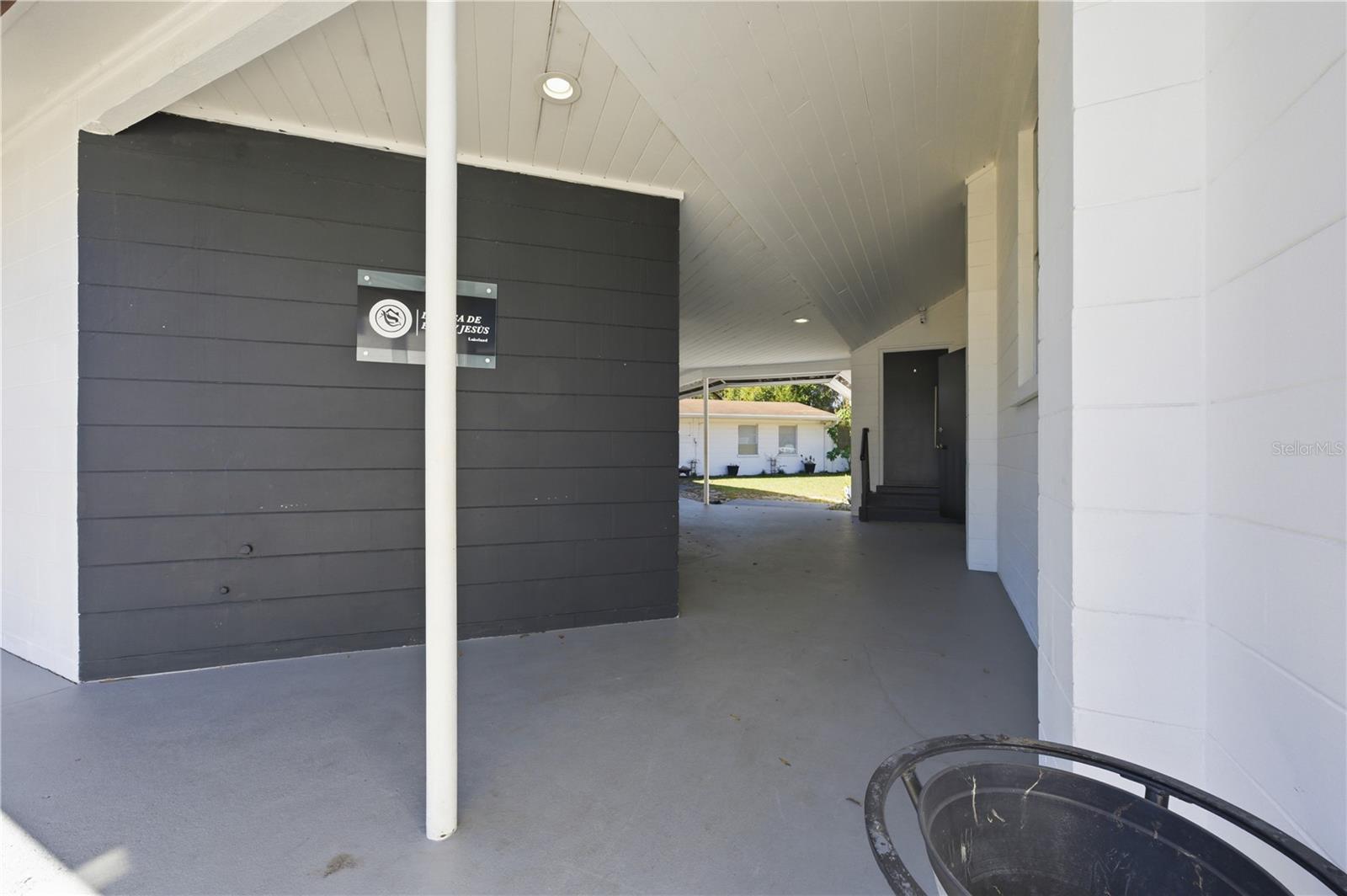 KATHLEEN - Commercial Sale