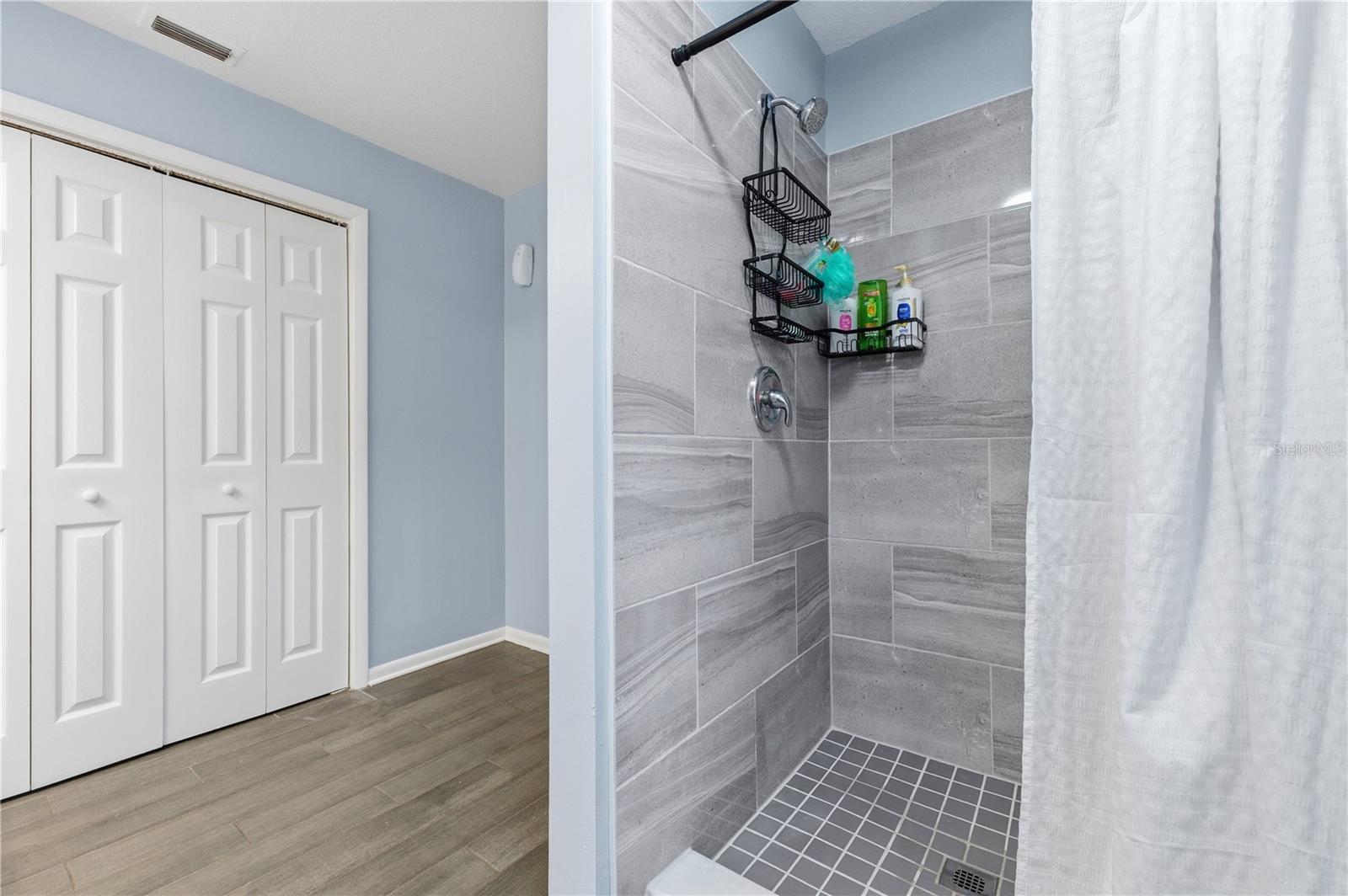 KATHLEEN - Commercial Sale