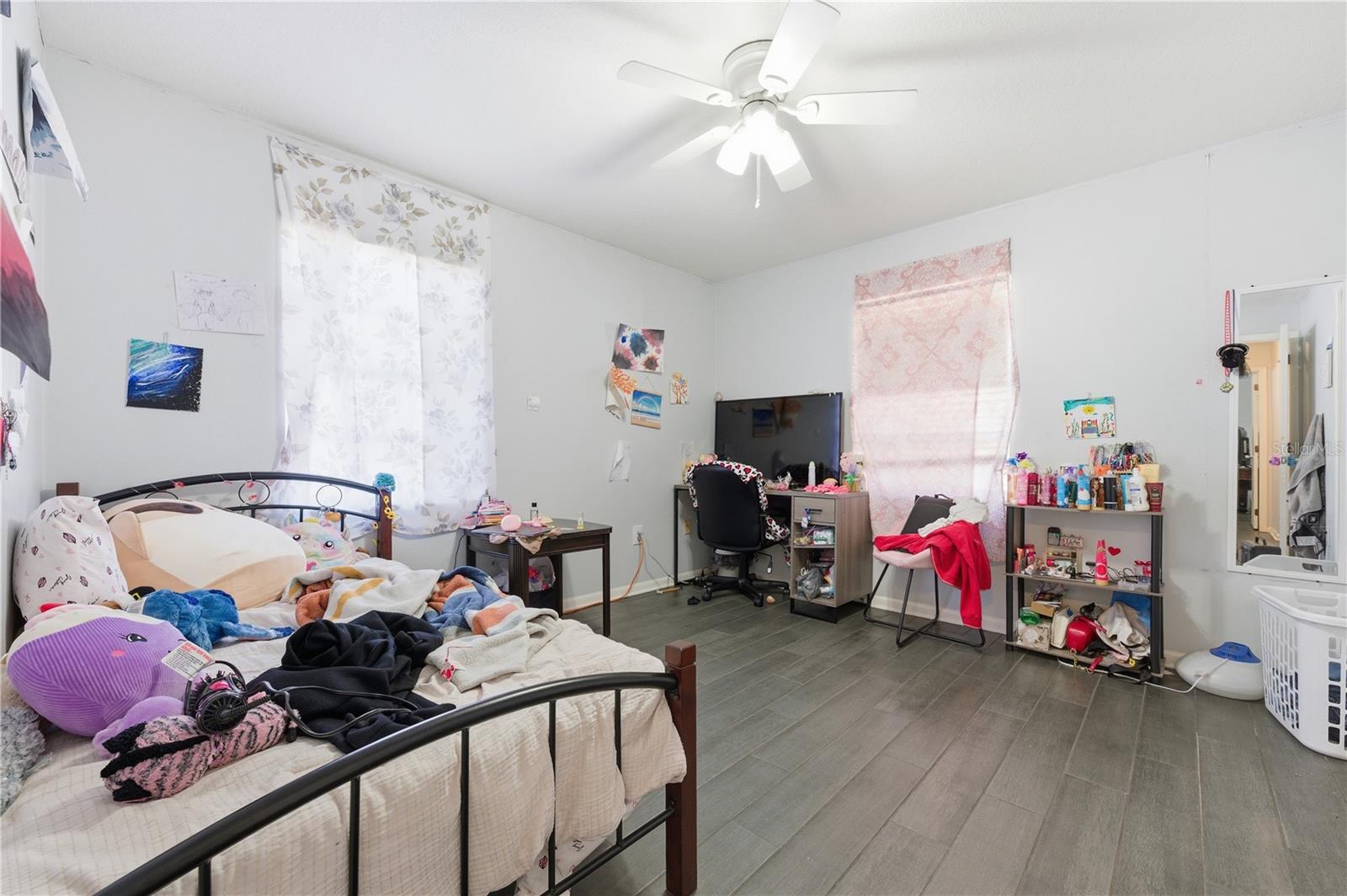 KATHLEEN - Commercial Sale