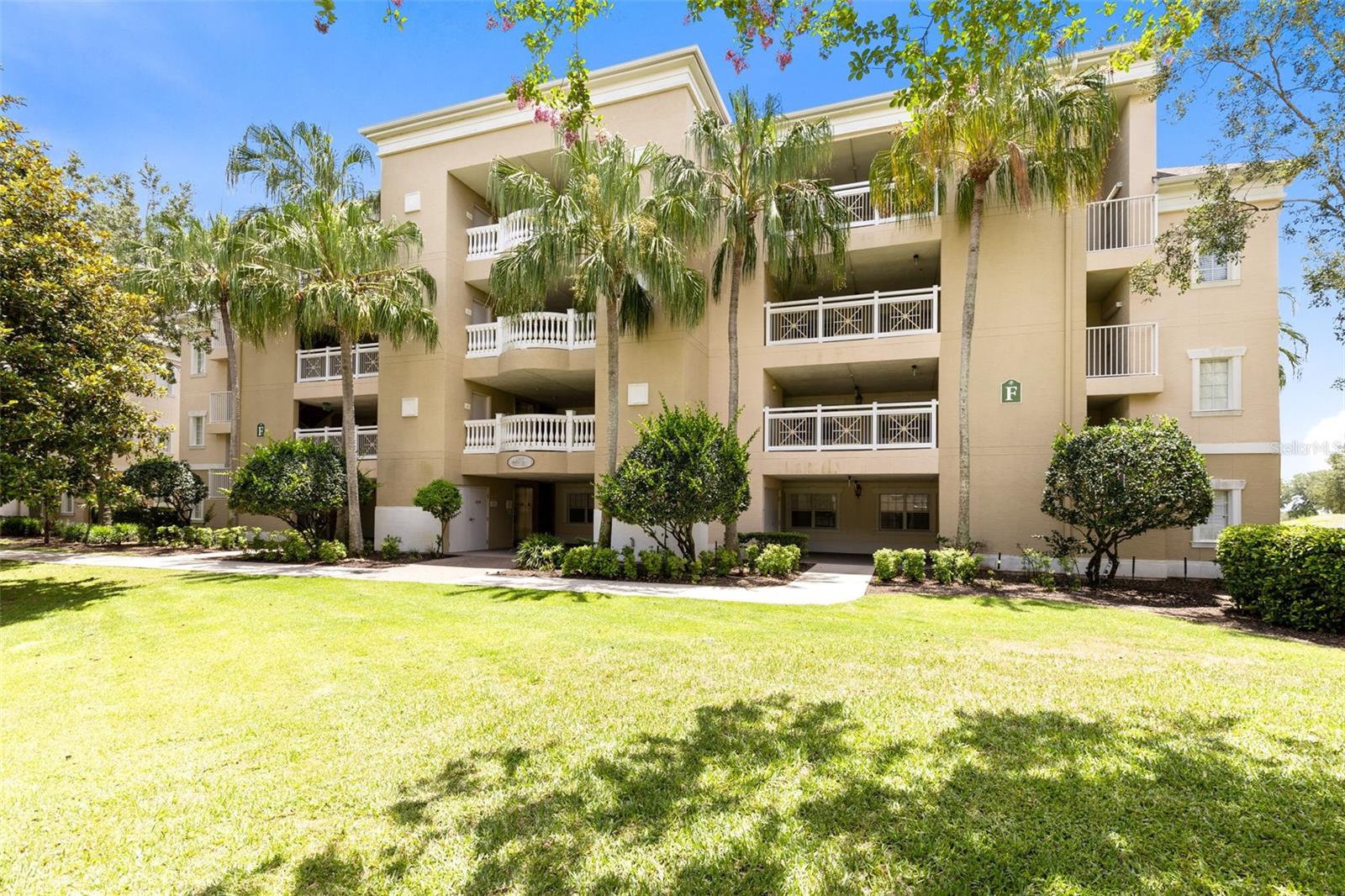 CENTRE COURT RIDGE CONDO PH 6 BLDG F - Residential