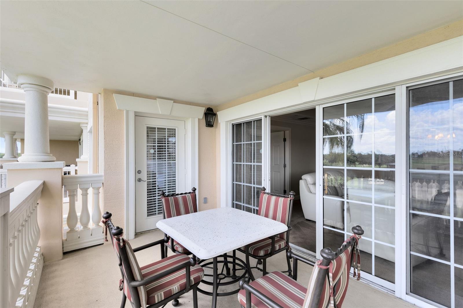 CENTRE COURT RIDGE CONDO PH 6 BLDG F - Residential