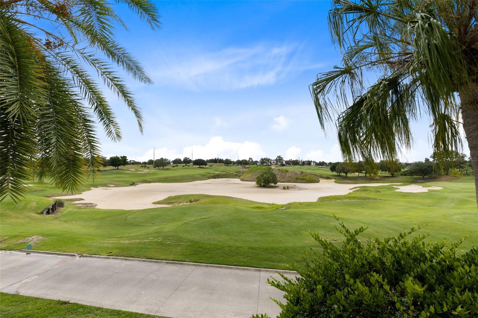 CENTRE COURT RIDGE CONDO PH 6 BLDG F - Residential