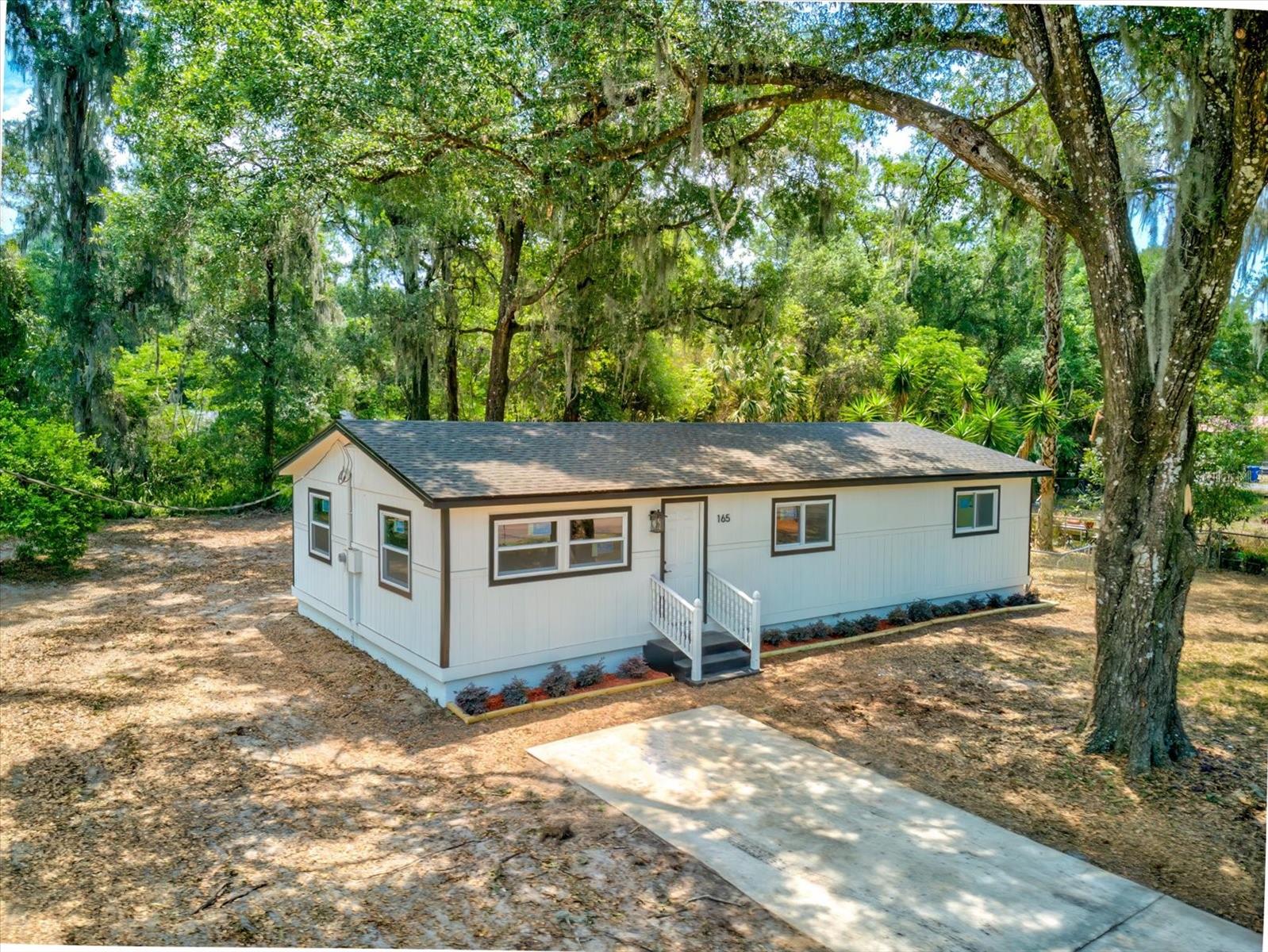 Listing image 5