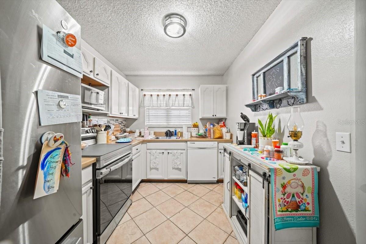 SILVER SPGS SHORES UN 04 - Residential