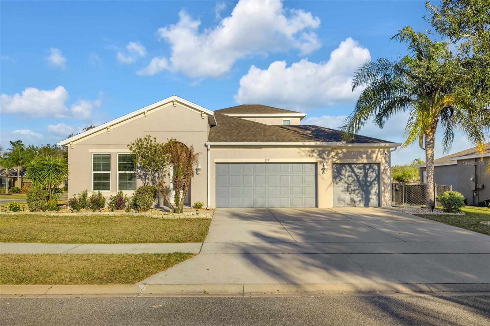 RIVER OAKS/ORMOND BEACH PH 1 - Residential