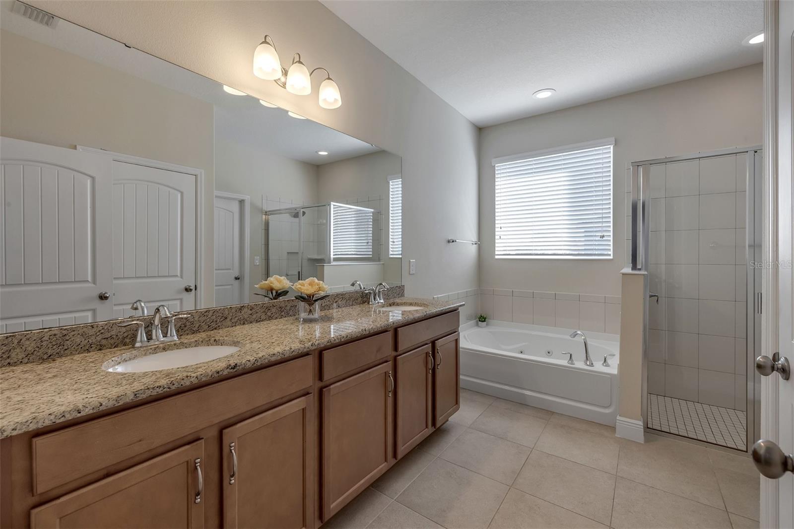 RIVER OAKS/ORMOND BEACH PH 1 - Residential