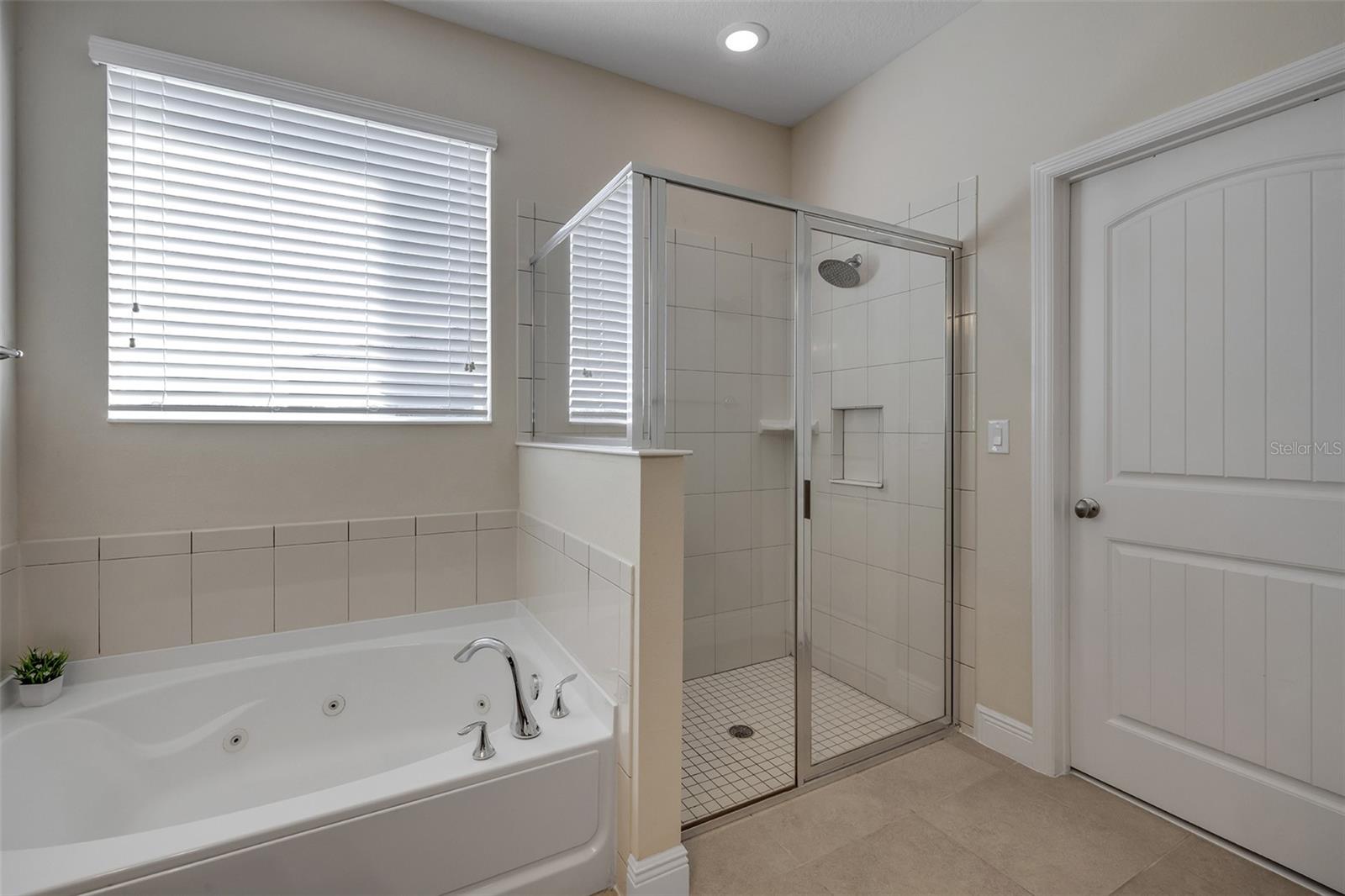 RIVER OAKS/ORMOND BEACH PH 1 - Residential