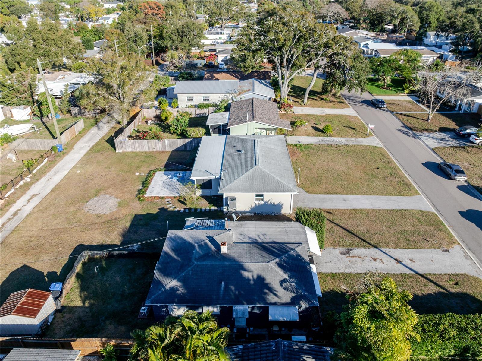 COLONIAL PARKS SUB - Residential