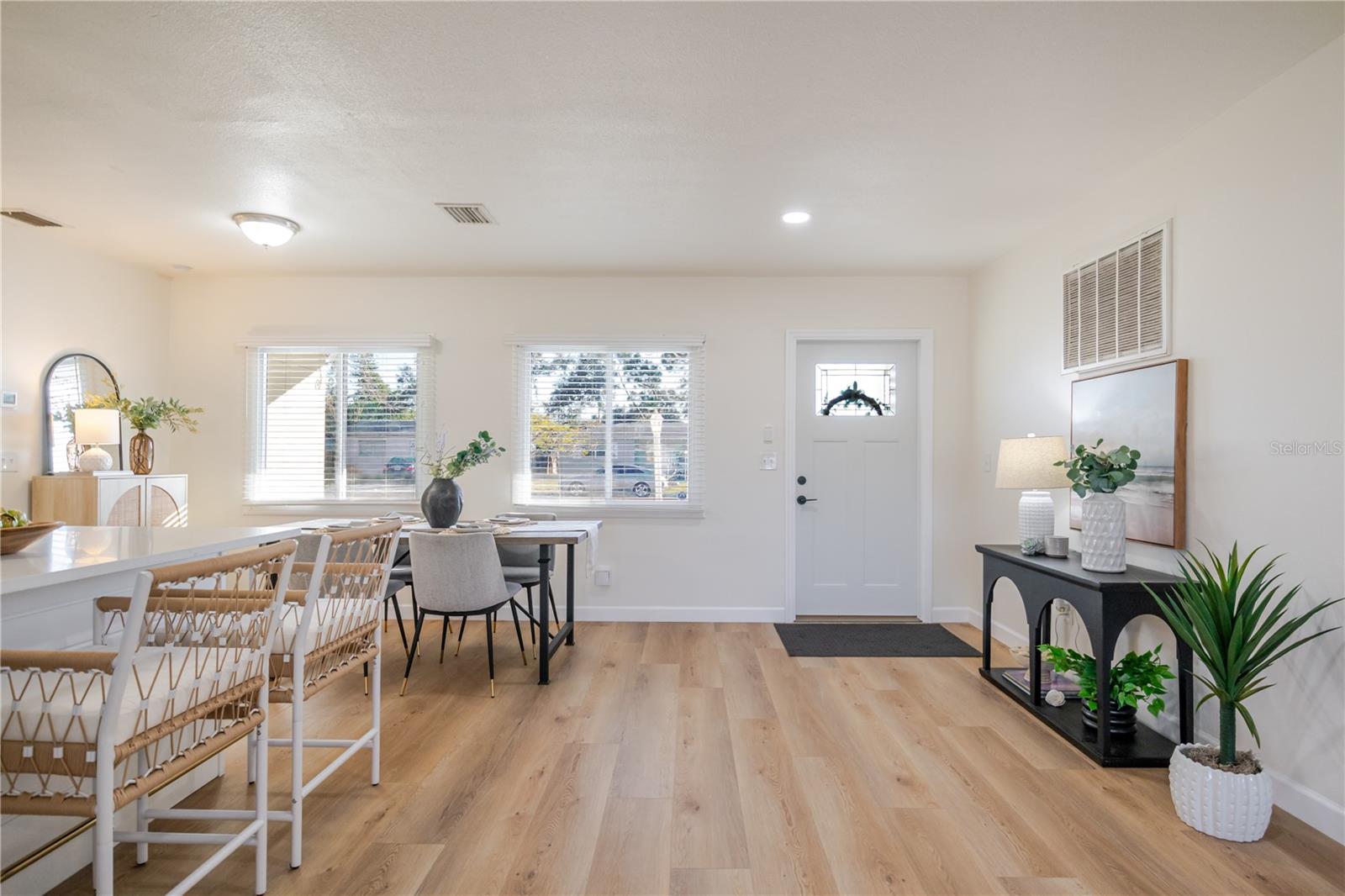 COLONIAL PARKS SUB - Residential