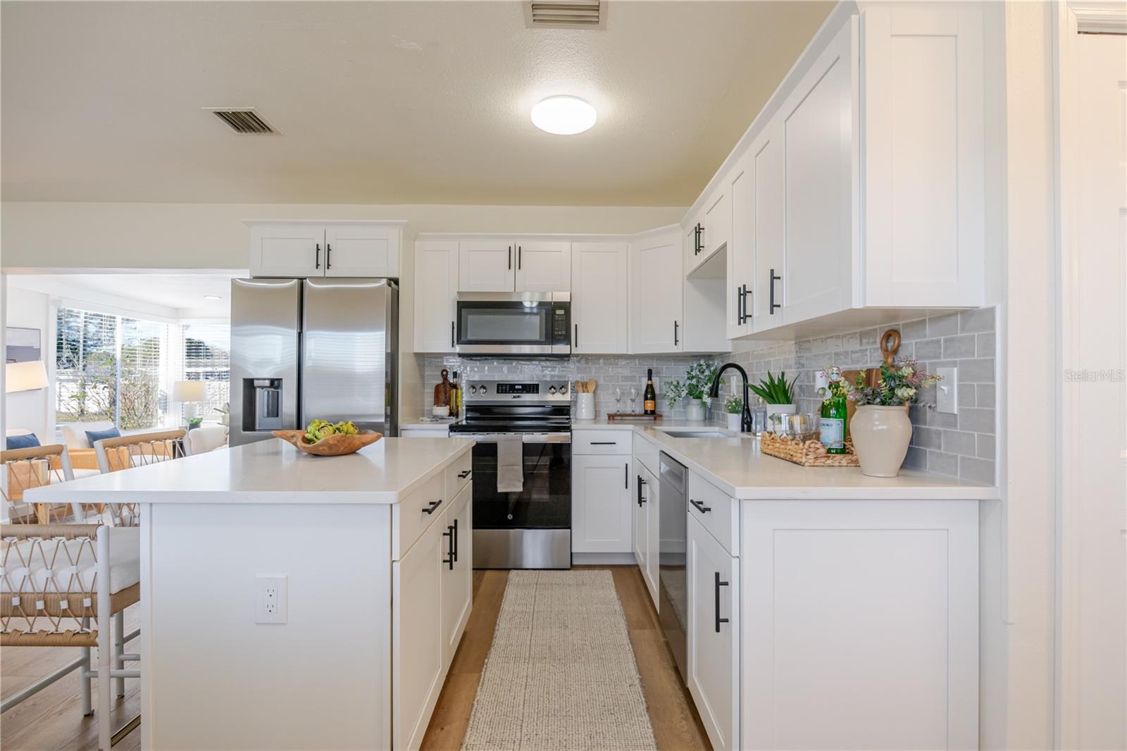 COLONIAL PARKS SUB - Residential