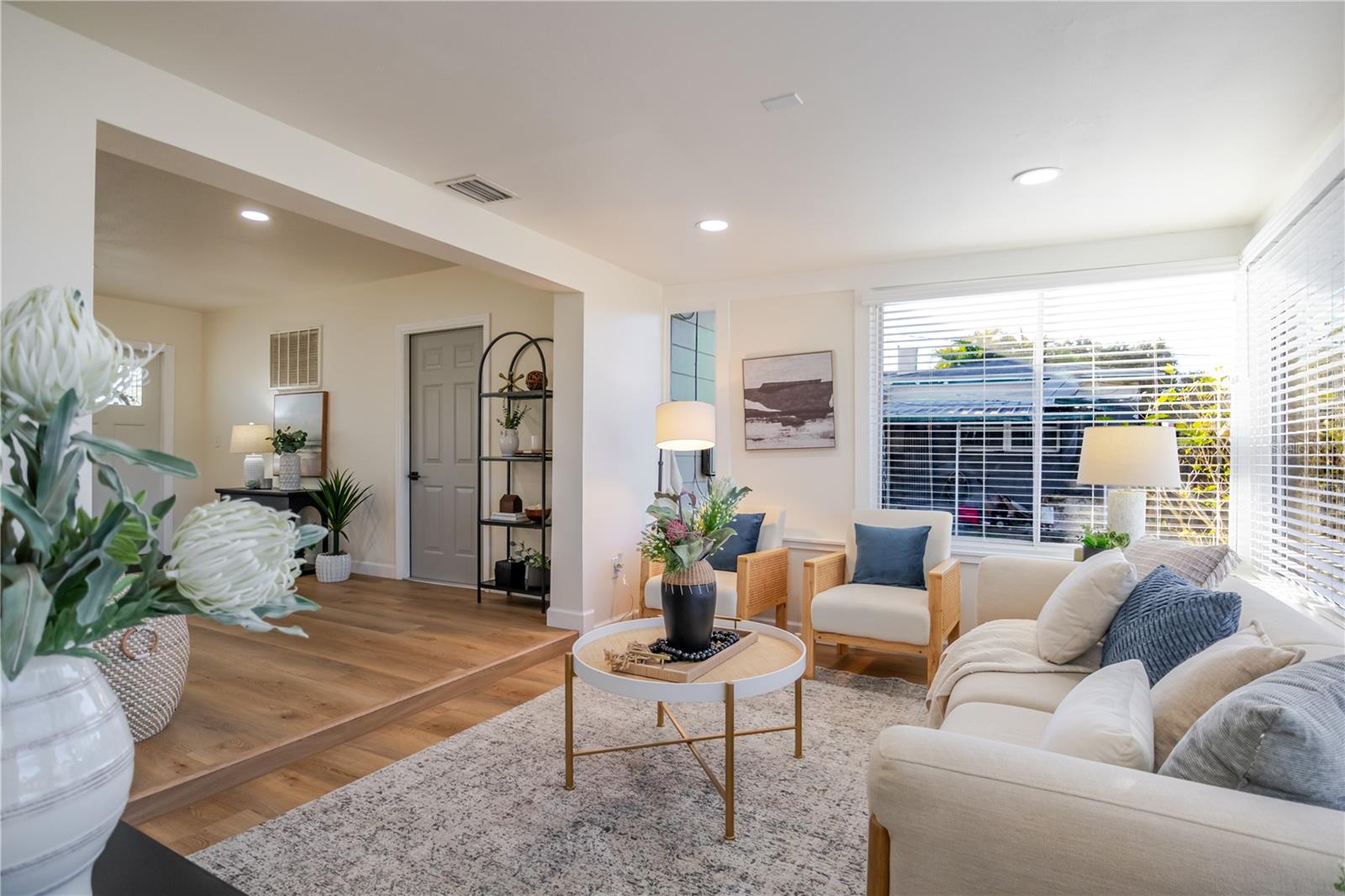 COLONIAL PARKS SUB - Residential