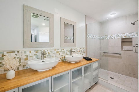 Tiny photo for 2422 Topping Place, Eustis, FL 32726 (MLS # O6438200)