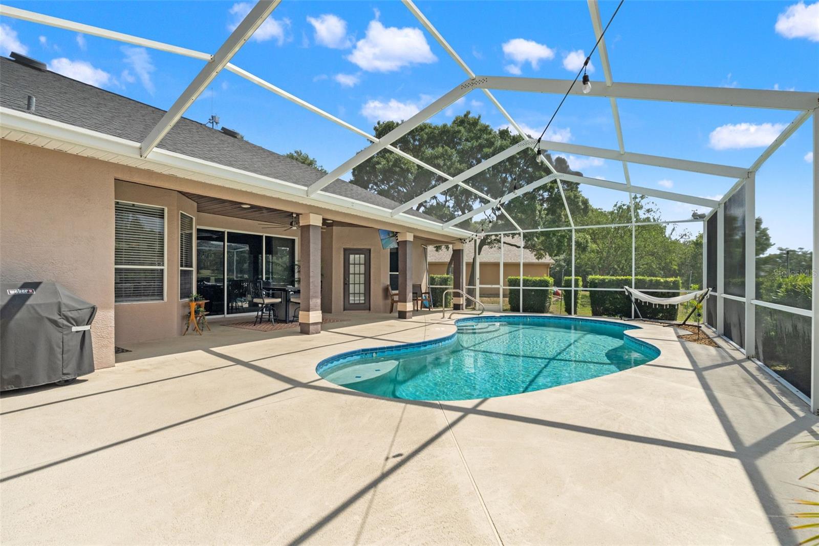 GOLFERS CLUB ESTATE - Residential