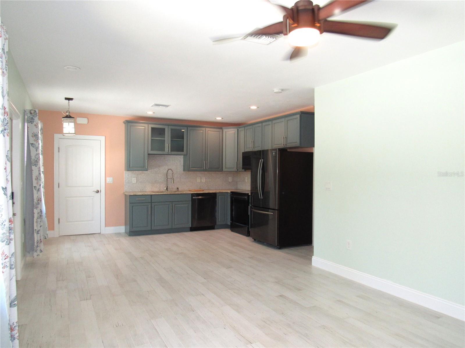 PORT CHARLOTTE SEC 41 - Residential Income