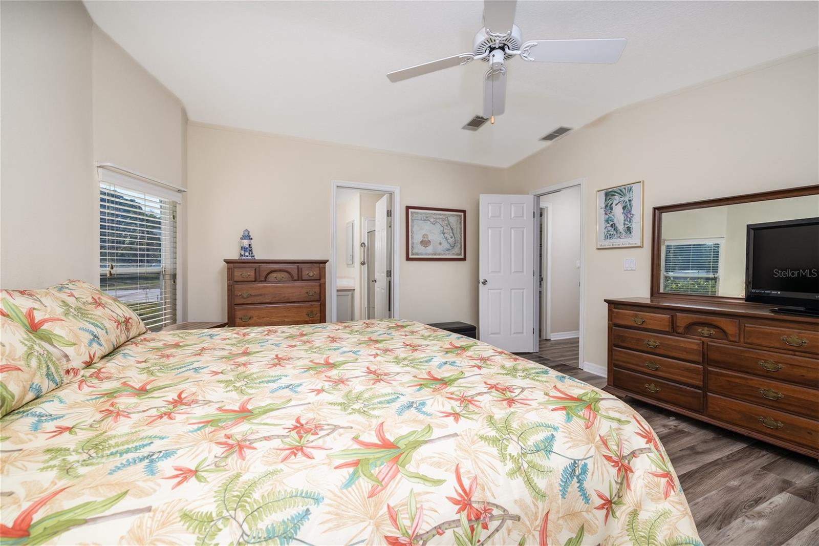 EDGEWATER LANDING - Residential