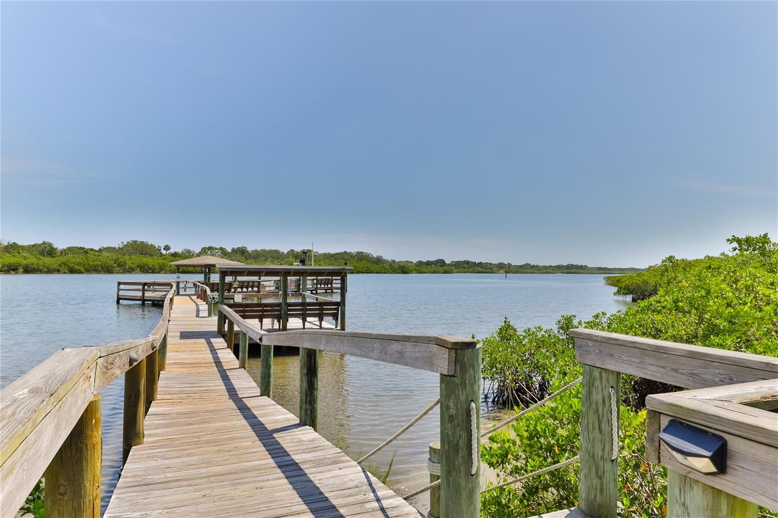 EDGEWATER LANDING - Residential