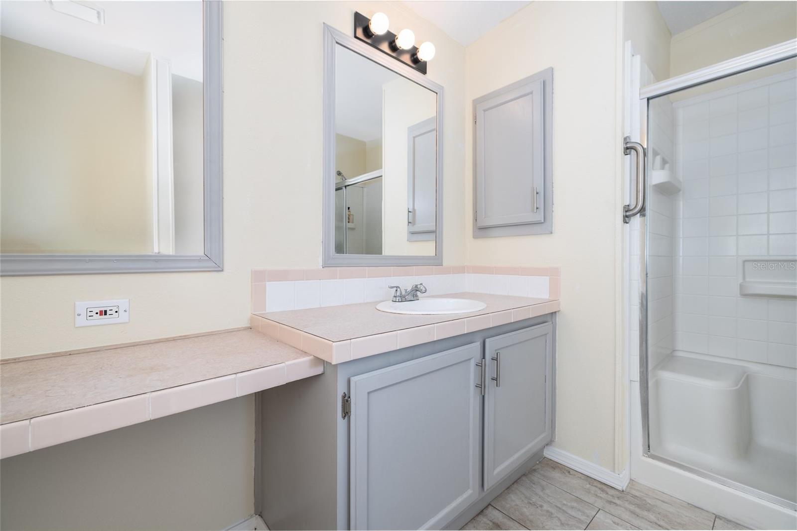 EDGEWATER LANDING - Residential