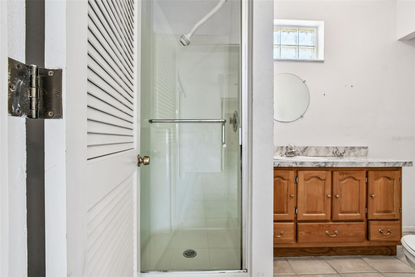 HOLIDAY HEIGHTS 2ND ADD CORR OF BLK 20 - Residential