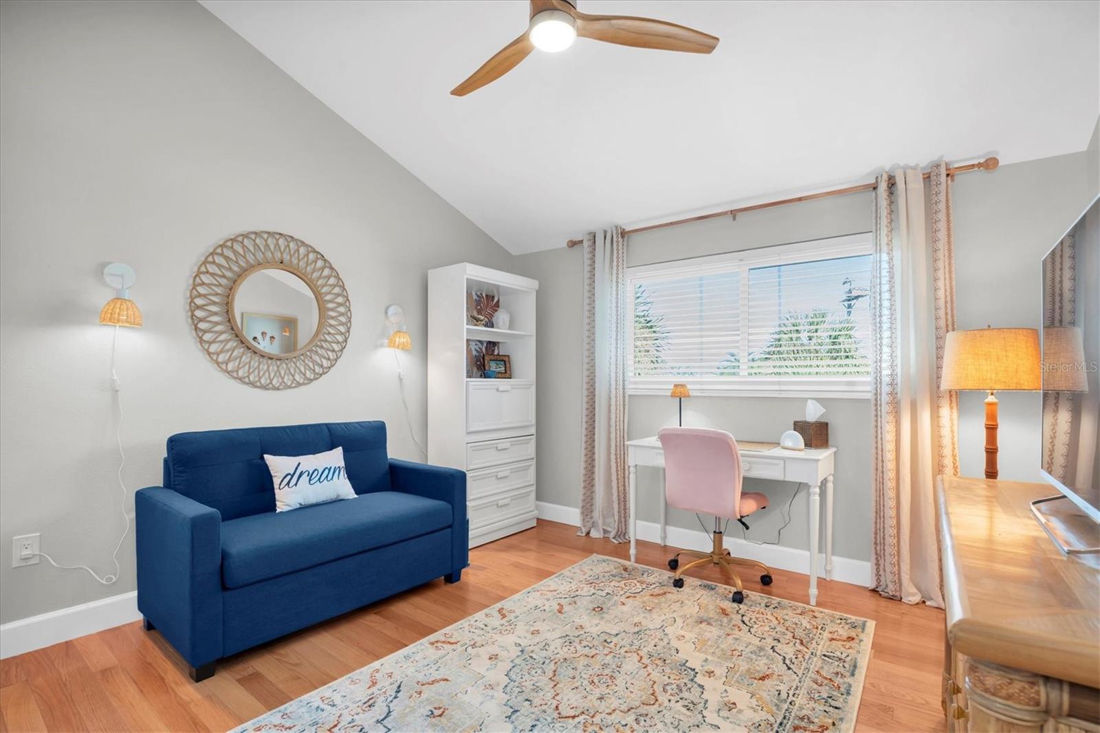 CAPRI HARBOR CONDO - Residential Lease