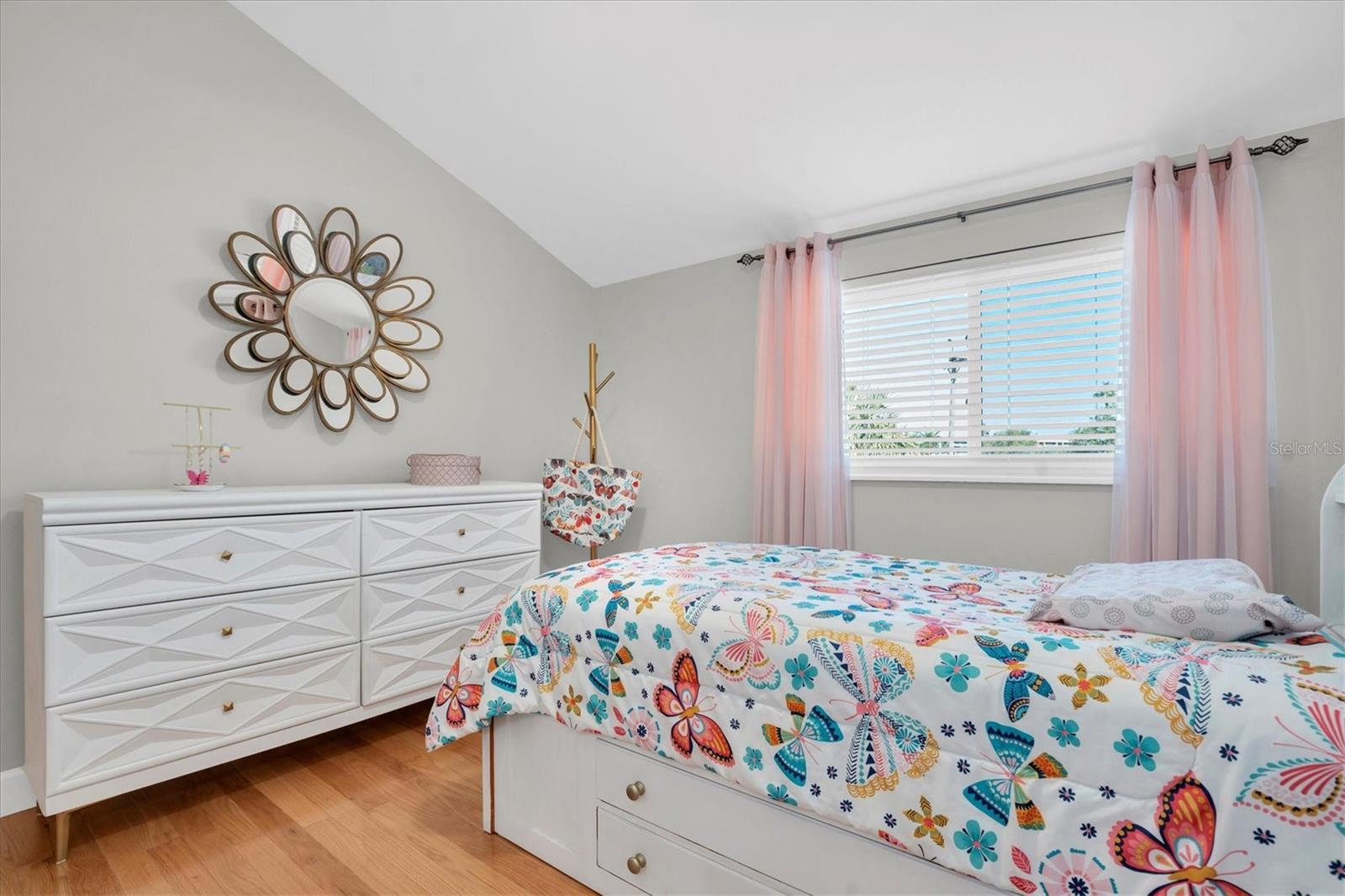 CAPRI HARBOR CONDO - Residential Lease