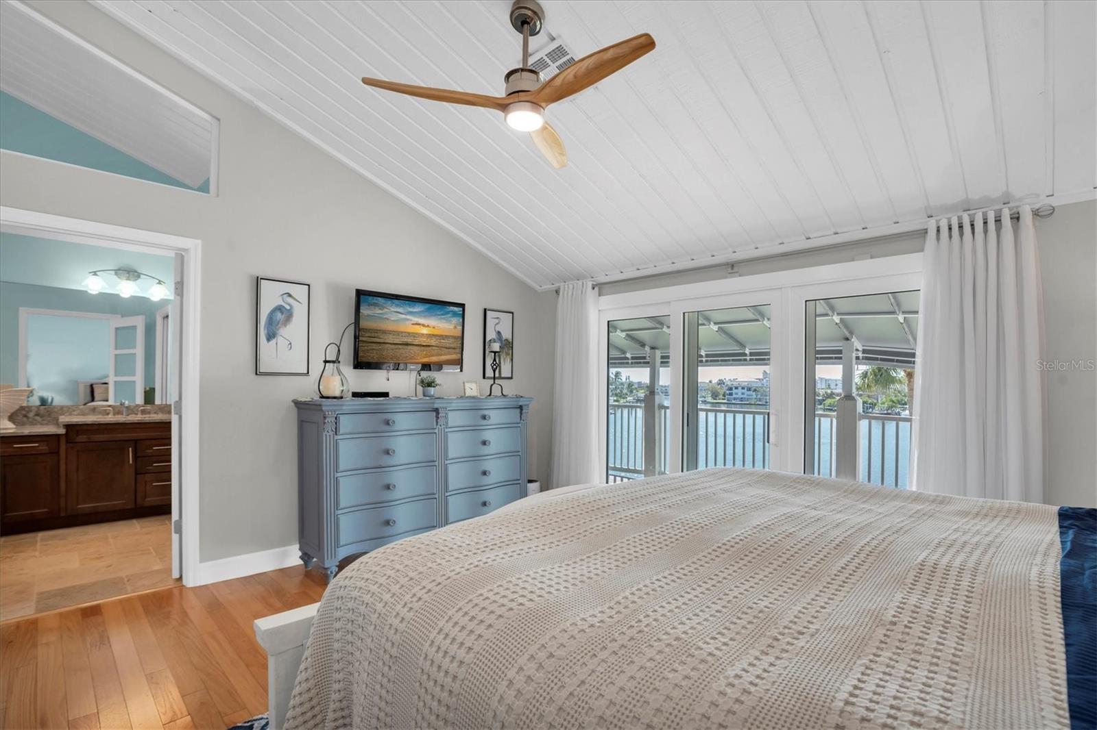 CAPRI HARBOR CONDO - Residential Lease