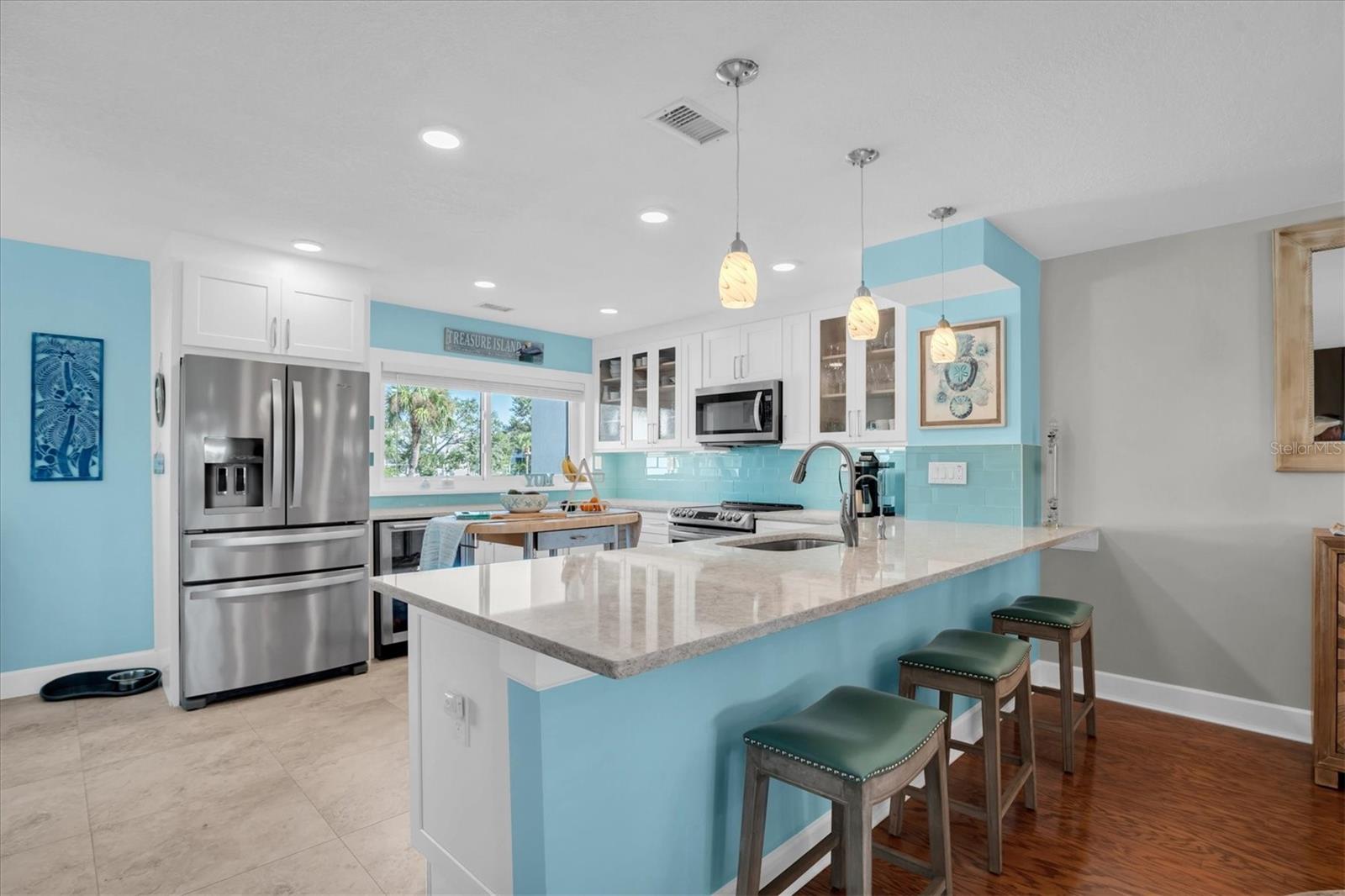 CAPRI HARBOR CONDO - Residential Lease