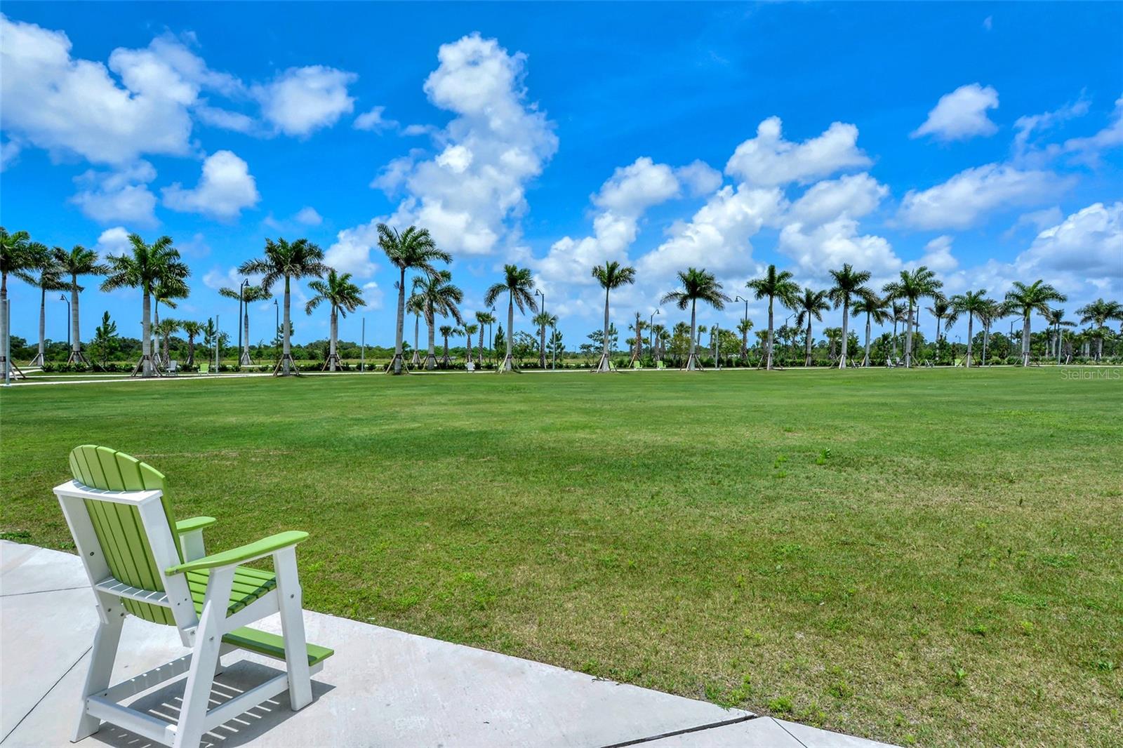 WELLEN PARK GOLF GOLF & COUNTRY CLUB - Residential Lease
