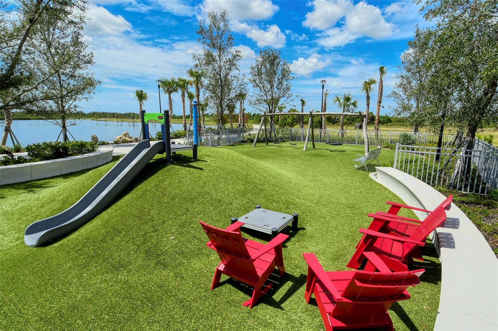 WELLEN PARK GOLF GOLF & COUNTRY CLUB - Residential Lease