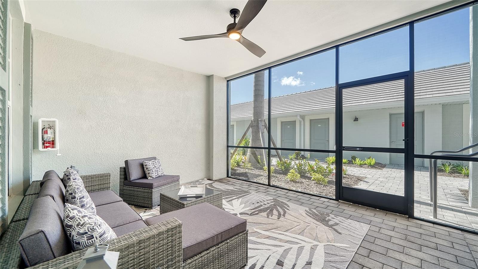 WELLEN PARK GOLF GOLF & COUNTRY CLUB - Residential Lease