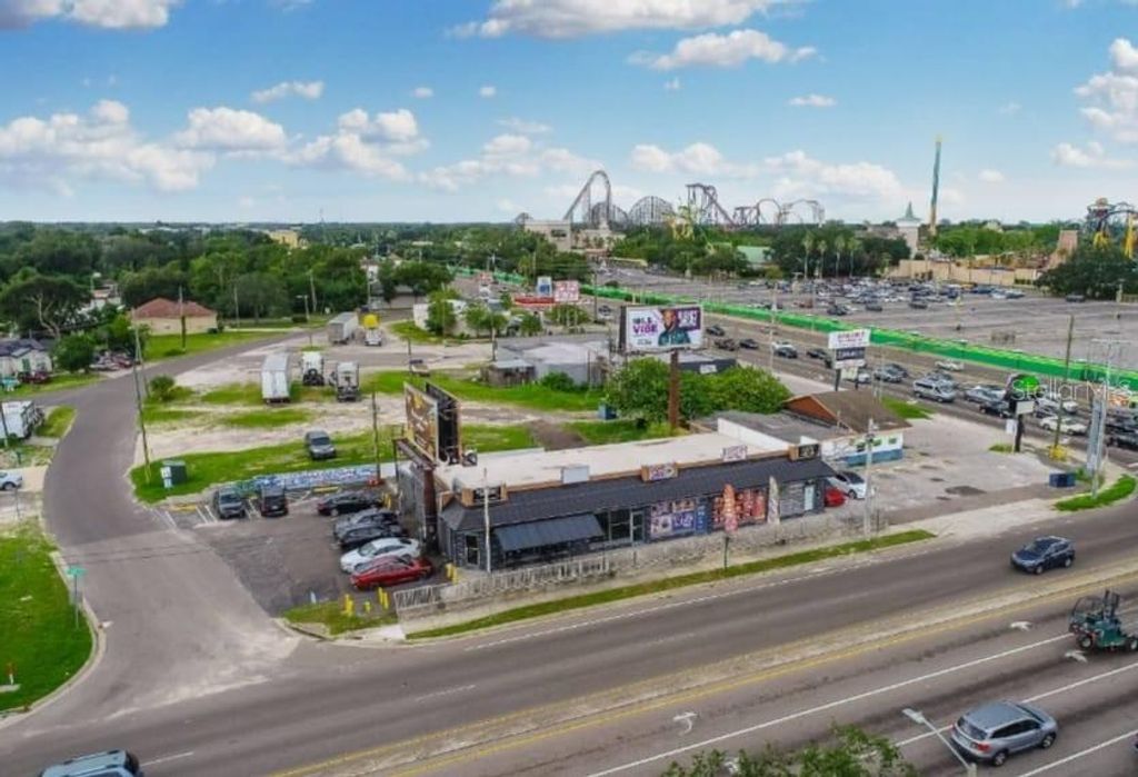 Photo of 9002 N 40th Street, Tampa, FL 33604 (MLS # S5121425)