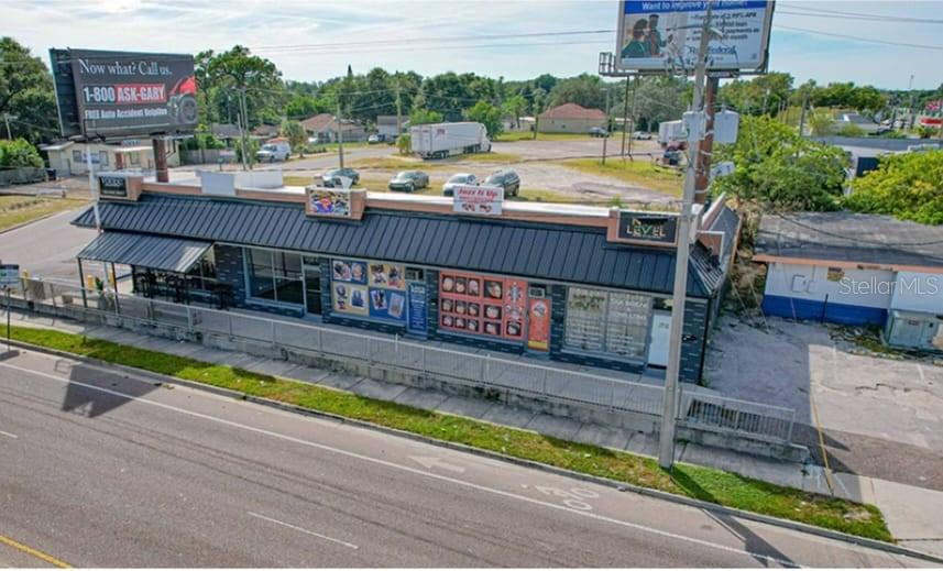9002 N 40TH STREET