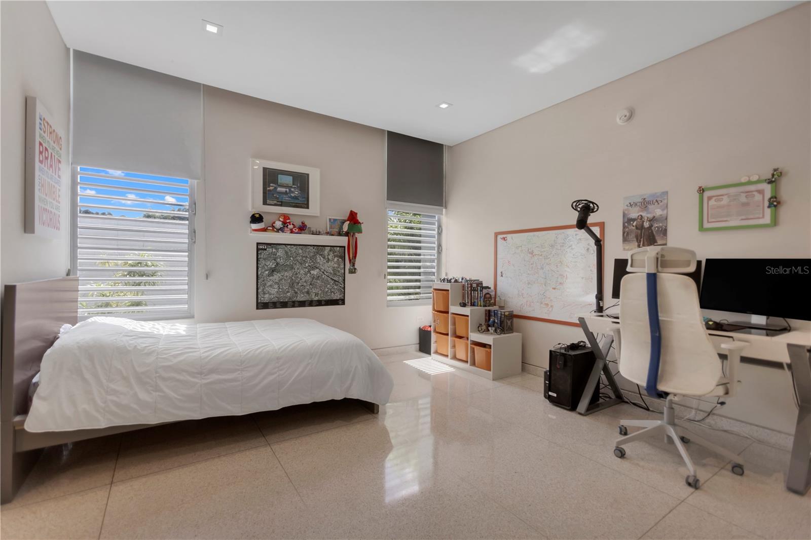 URB. SANTA MARIA - Residential