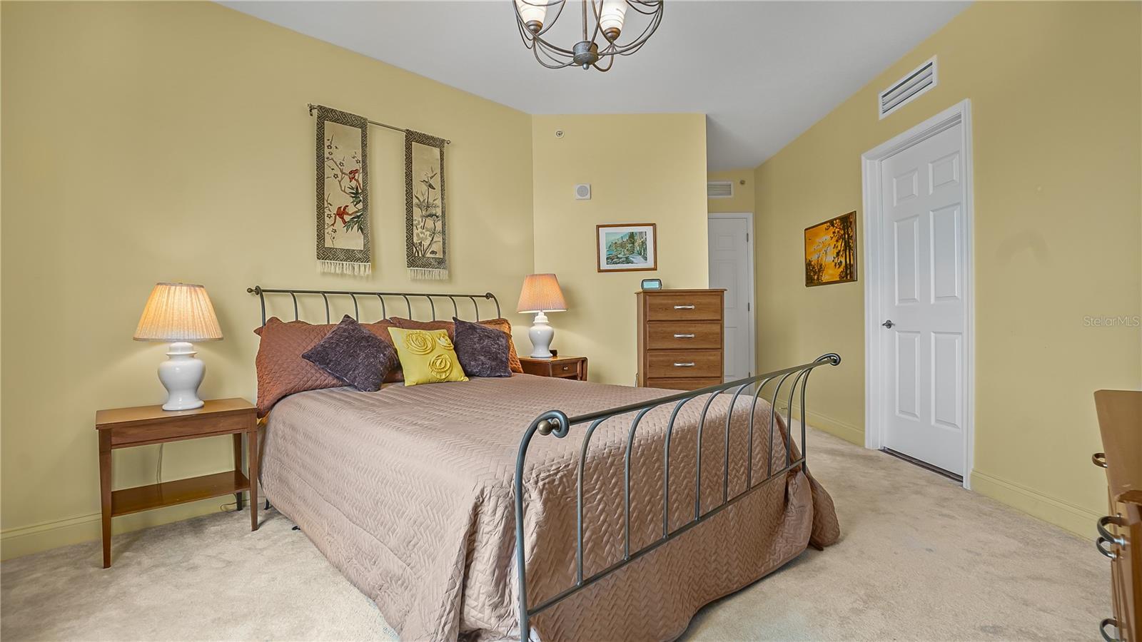 MARINA GRANDE/HALIFAX 01 - Residential