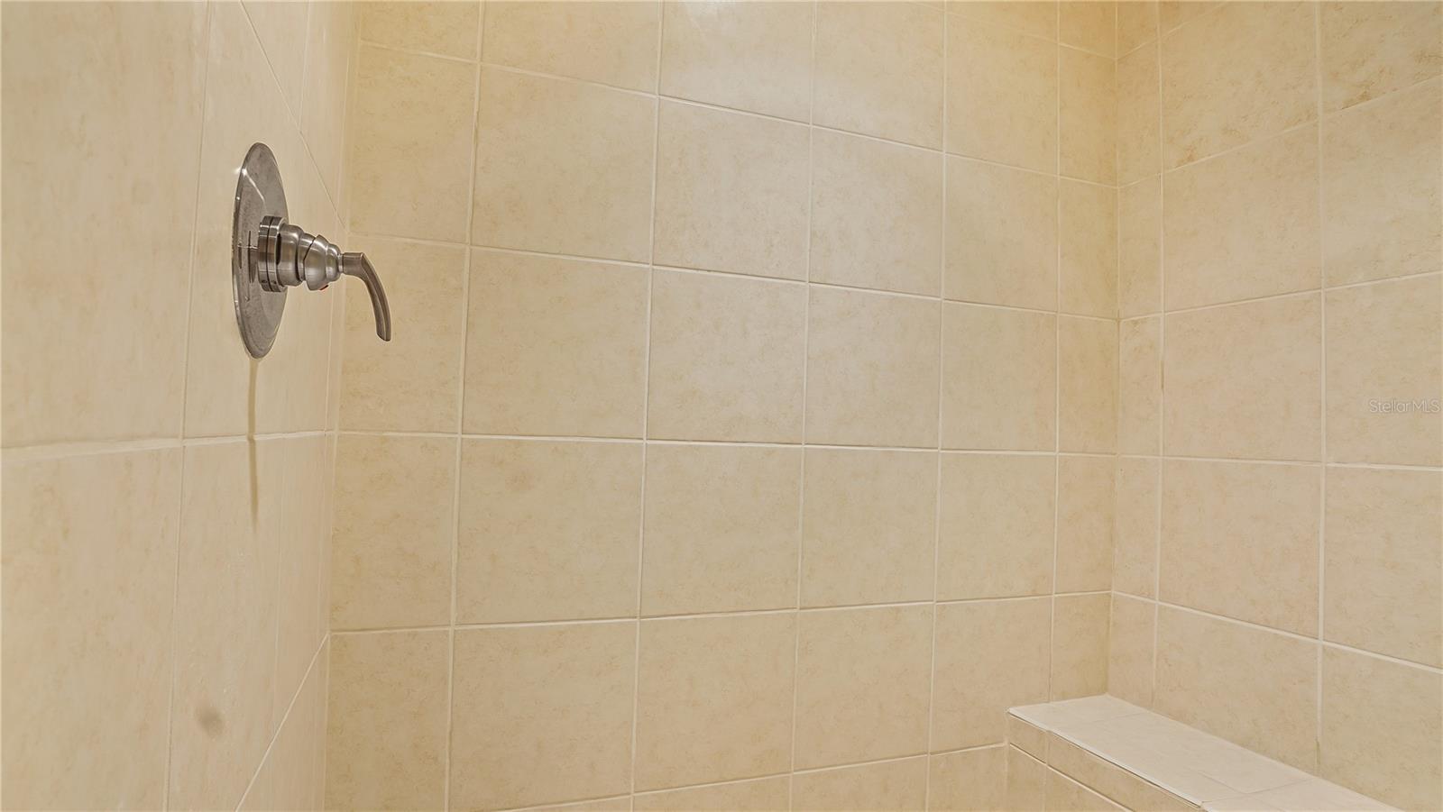 MARINA GRANDE/HALIFAX 01 - Residential