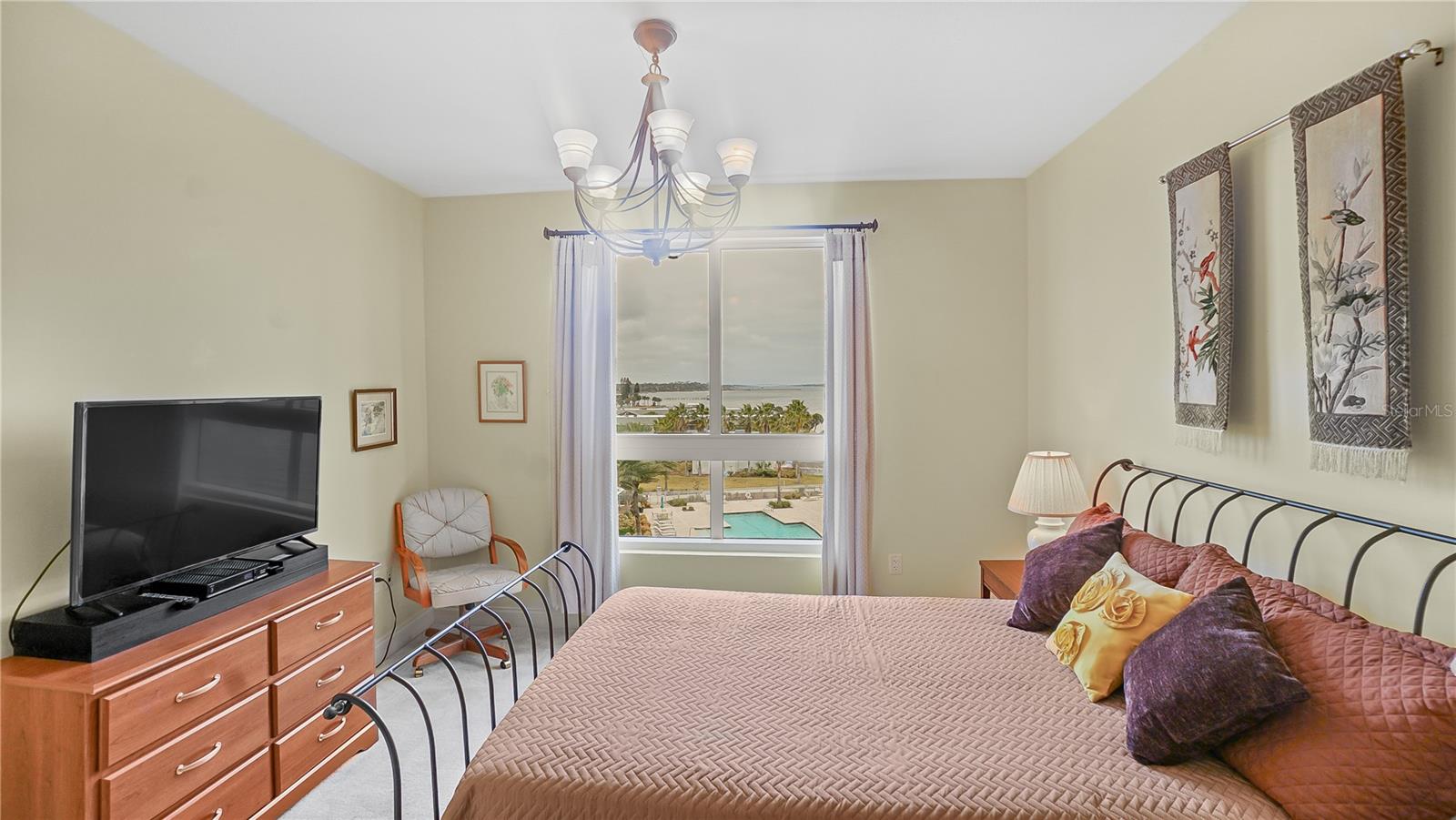 MARINA GRANDE/HALIFAX 01 - Residential