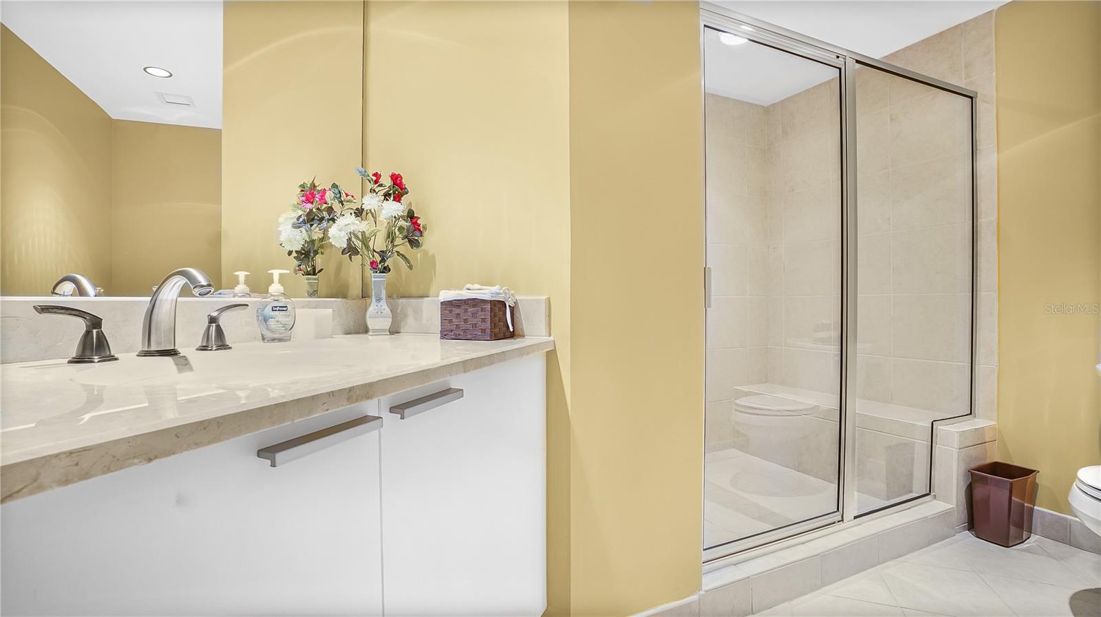 MARINA GRANDE/HALIFAX 01 - Residential