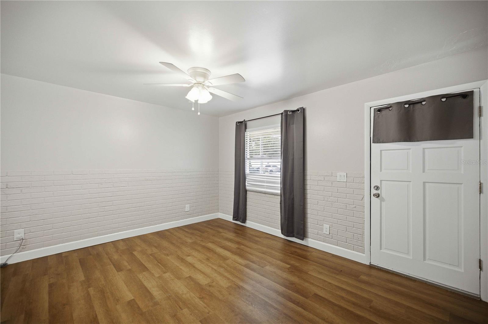 5207 SE 107TH PLACE