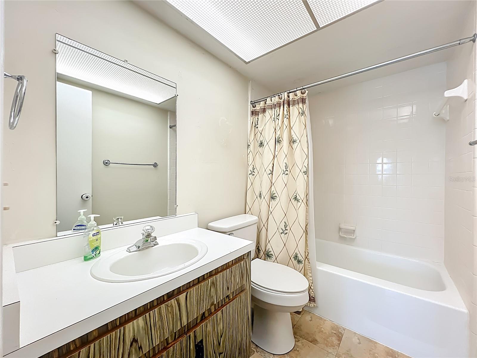 CANDLEWYCK EAST REP 01 - Residential