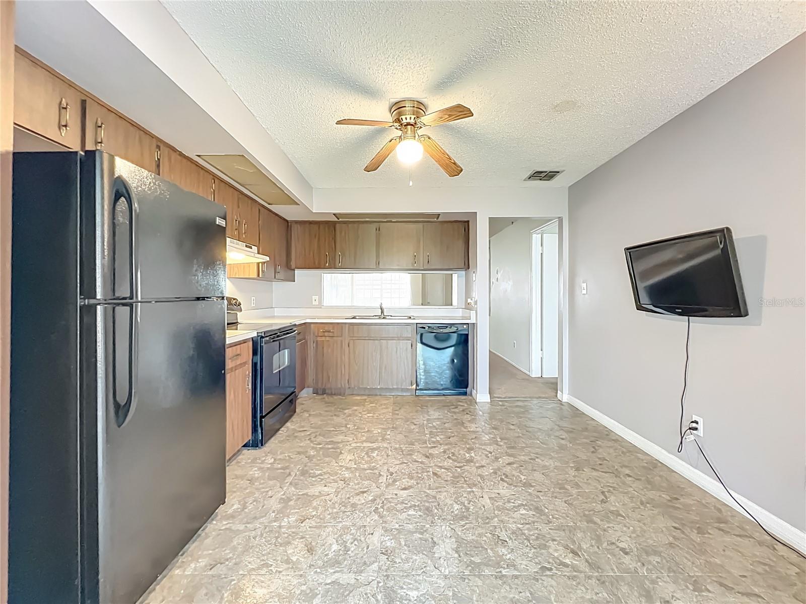 CANDLEWYCK EAST REP 01 - Residential