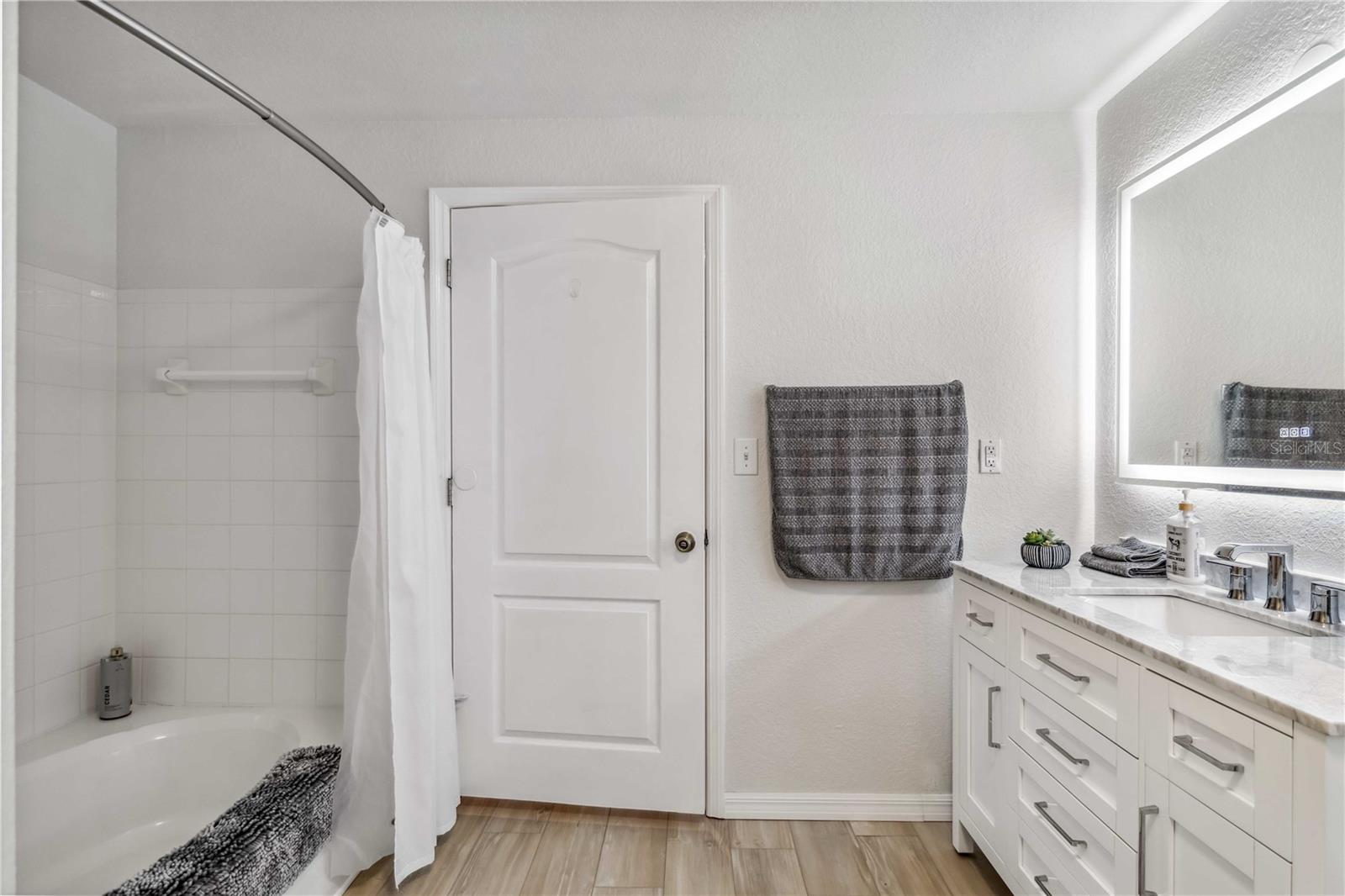 BELLA VILLINO - Residential Lease
